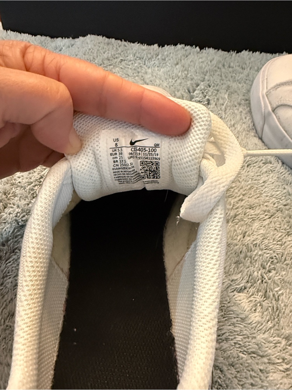 Women’s Nike Court Royale AC White Canvas Sneakers with Black Detailing - Picture 6 of 7